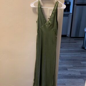 Peppermayo Green Midi Dress